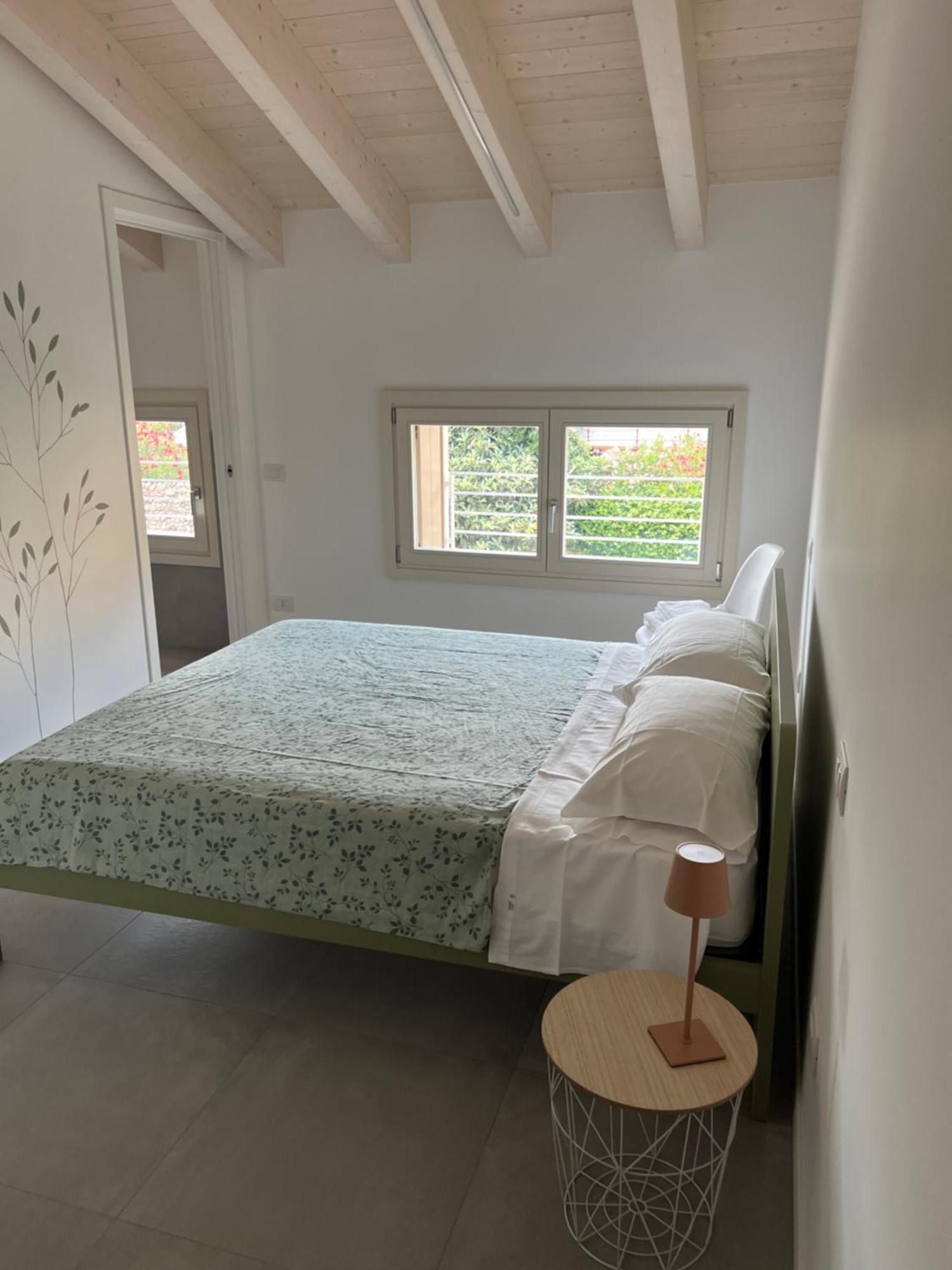 Le Casette B - Camera Con Bagno Pacengo Di Lazise Buitenkant foto